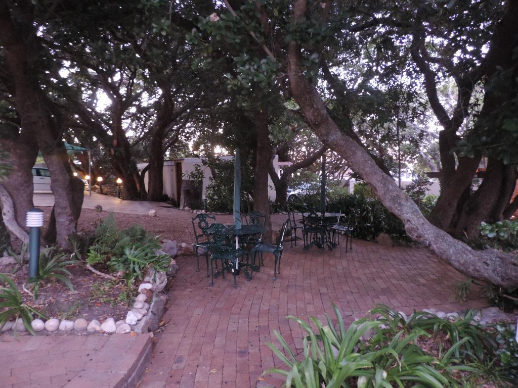 Milkwood Lodge Херманус Экстерьер фото