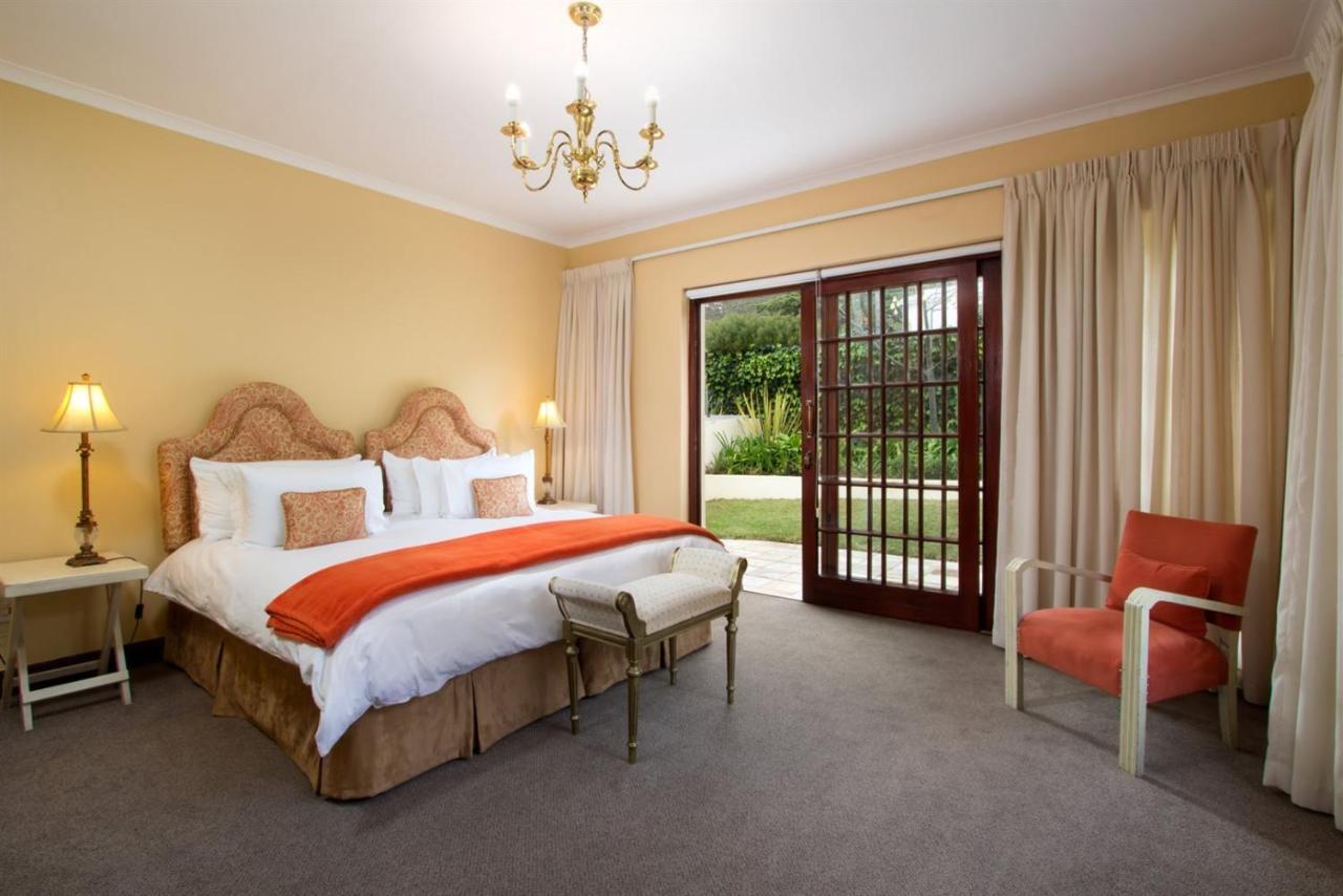 Milkwood Lodge Херманус Экстерьер фото